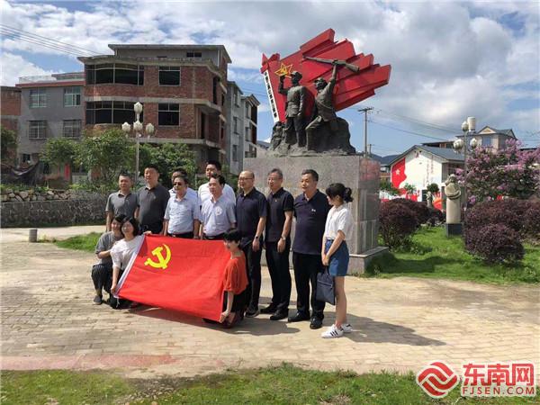 巫坊村紅色資源吸引黨建學習活動，由巫坊村村委會提供.jpg