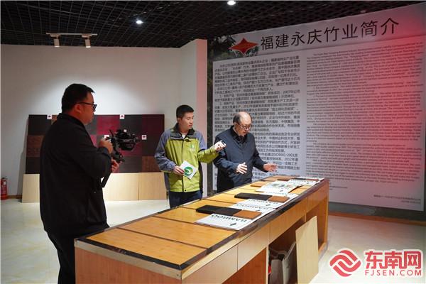 主播帶你逛展會.jpg