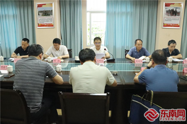 會議現場2，陳祈文攝.png