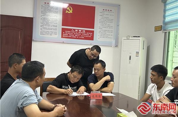 退役士兵選崗，拍攝者：楊琴 (2).jpg